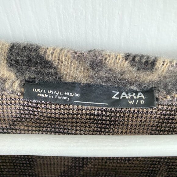 Zara Leopard Print Relaxed-Fit Fuzzy Boxy Sweater – US Large - Picture 4 of 9